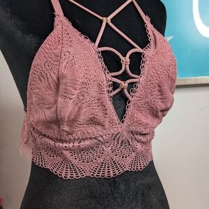 Chic Pink Lace Bralette